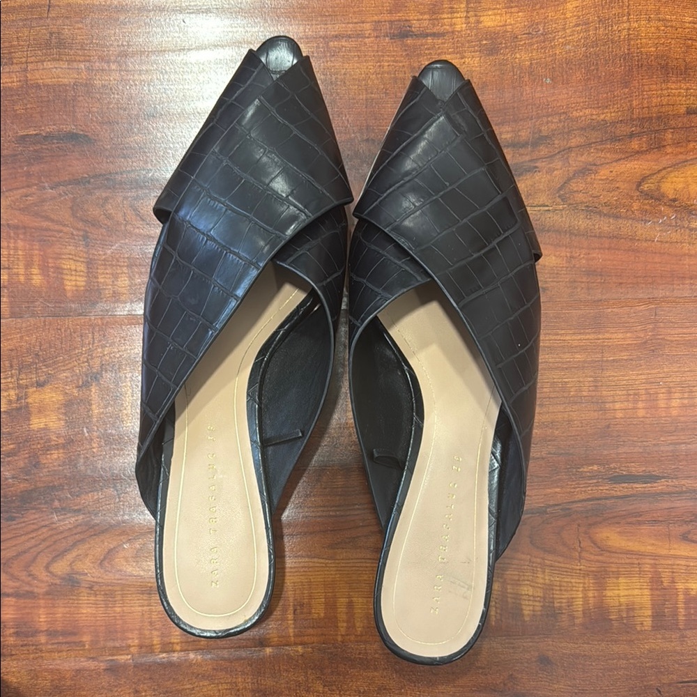 Black Croc-Embossed Women's Mules